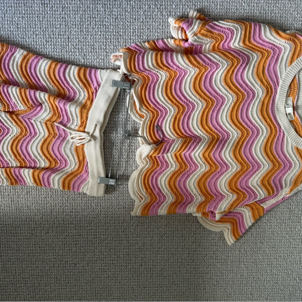l*space Pink Orange Cream Wavy Knit Short Sleeve Top